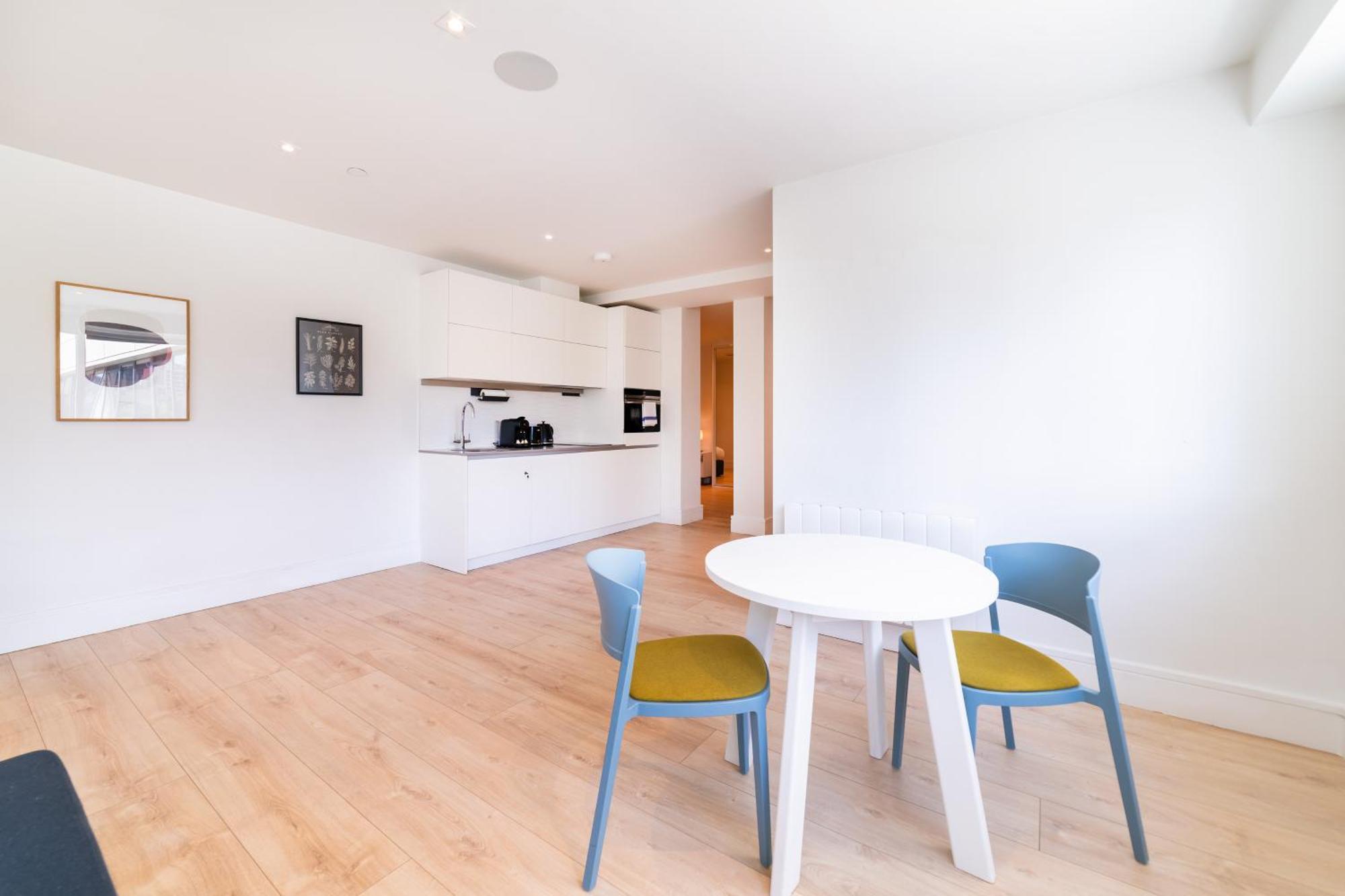 Stylish Retreats On Olympic Way Apartment ลอนดอน ภายนอก รูปภาพ