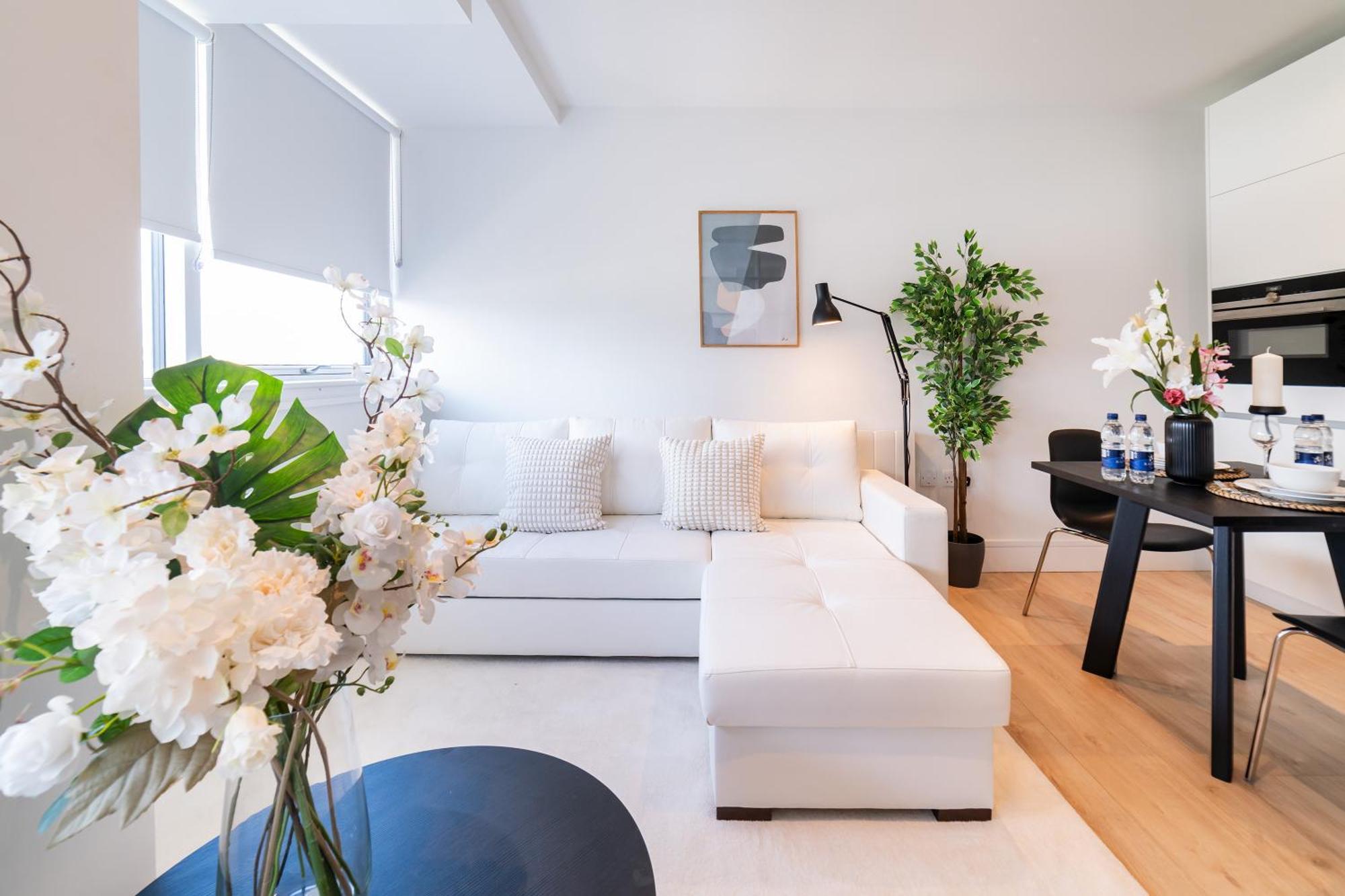 Stylish Retreats On Olympic Way Apartment ลอนดอน ภายนอก รูปภาพ